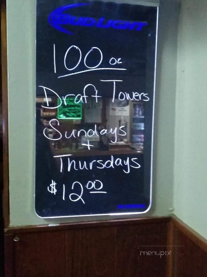 Yeakle's Sports Bar - Marion, IN